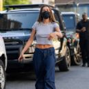 Hailey Bieber – Seen in a crop top while out in Los Angeles - 454 x 597