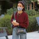 Jessica Alba – Leaving her office in Los Angeles