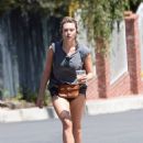 Elizabeth Olsen – Out for a jog in Los Angeles - 454 x 638