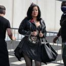 Jennifer Tilly – Sen at the New York Comic Con event at the Javits Center in Manhattan - 454 x 684