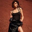 Madame Figaro France January 2020 - 454 x 582