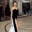 Sofia Nikitchuk- Leaving the Hotel Martinez in Cannes 2024 - 454 x 568