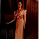 Jeanette MacDonald - Photoplay Magazine Pictorial [United States] (December 1938) - 454 x 607