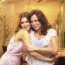 Carolina Dieckmann and Susana Vieira - Senhora do Destino (2004) - 454 x 298