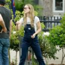 Olivia Wilde – Seen At The Park In Los Angeles