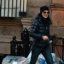 Julianna Margulies – Enjoys a stroll with her pooch in New York - 454 x 686