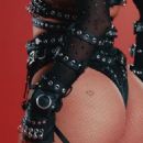 Anitta - 454 x 568
