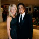 Apolo Ohno and Julianne Hough - 417 x 594