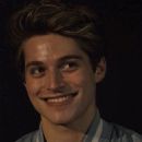 Froy Gutierrez - 454 x 538