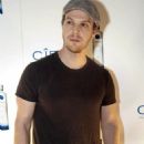 Gavin DeGraw Recovering From Attack - 454 x 747