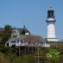 1828 establishments in Maine