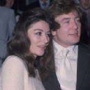 Celebrity divorces in June 1978