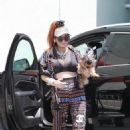 Phoebe Price – Poses of a Petco in Los Angeles - 454 x 681
