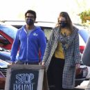 Emily V. Gordon – With Kumail Nanjiani seen by a COVID-19 testing site in Los Angeles - 454 x 681