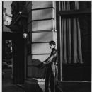 Isabella Emmack - Harper's Bazaar Magazine Pictorial [Taiwan] (December 2022) - 454 x 567