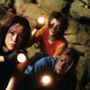 Alex Reid as Beth in The Descent - 454 x 255