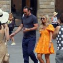 Dani Dyer – Out in Florence - 454 x 617