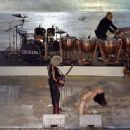 Brian May and Jessie J - London 2012 Olympic Closing Ceremony: A Symphony of British Music - 454 x 335