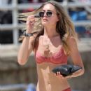 Kendal Lee Schuler in Bikini on the beach in Sydney - 454 x 681