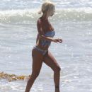 Shauna Sand – Bikini candids in Malibu - 454 x 541