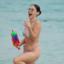 Lexy Panterra – With Ava Frankel in a bikinis on the beach in Miami - 454 x 681
