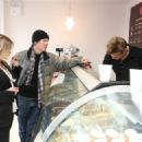 Kyra Sedgwick & Kevin Bacon Visit Stogo Ice Cream Shop
