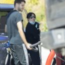 Shannen Doherty – Fills up her V8 Range Rover as gas prices top $6 per gallon in Malibu - 454 x 681