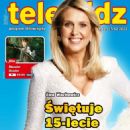 Ewa Wachowicz - Telewidz Magazine Cover [Poland] (9 December 2022)