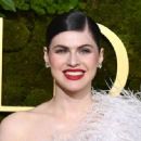 Alexandra Daddario - The 82nd Golden Globe Awards - 454 x 334