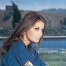 Claudia Rivelli - 400 x 541