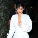 Kylie Jenner – Leaving Craig’s after dinner in Los Angeles