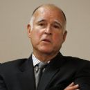 Jerry Brown - 320 x 430