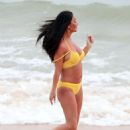 Chelsee Healey – Showed off her amazing partum body in Lanzarote - 454 x 600