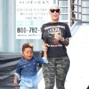 Amber Rose and Sebastian Supporting 21 Savage on the Set of Jimmy Kimmel Live in Hollywood, California - September 12, 2017 - 454 x 681