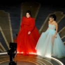 Melissa McCarthy and Halle Bailey - The 95th Academy Awards - Show (2023) - 454 x 322