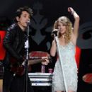 Taylor Swift and John Mayer - 454 x 311