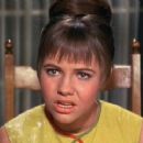 Gidget - Sally Field - 320 x 240