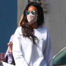 Kelly Rowland – Shopping candids in West Hollywood