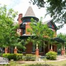 Queen Anne architecture in Texas