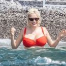 Caroline Vreeland – In a red bikini in Positano - 454 x 330
