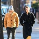 Maggie Gyllenhaal – With Peter Sarsgaard on a stroll around Manhattan - 454 x 683