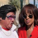 Gayle King – Seen at the Welcome to Las Vegas sign during Super Bowl weekend - 454 x 303