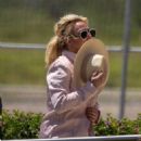 Britney Spears – Spotted leaving the Cabo San Lucas