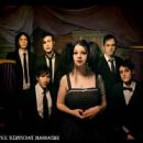 Musical groups established in 2000