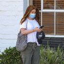 Alyson Hannigan – Leaves spa in Beverly Hills - 454 x 681