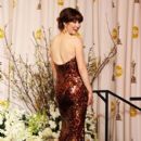 Ellie Kemper At The 84th Annual Academy Awards - Press Room (2012) - 403 x 594
