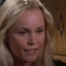 Circle of Violence: A Family Drama - Tuesday Weld - 454 x 272