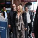 Alicia Silverstone – Hitting the streets of Park City for the 2024 Sundance Film Festival - 454 x 681