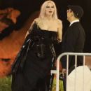 Julia Fox – Seen at Vanity Fair Oscars party in Beverly Hills - 454 x 598