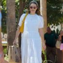 Mandy Moore &#8211; Shopping in Los Angeles